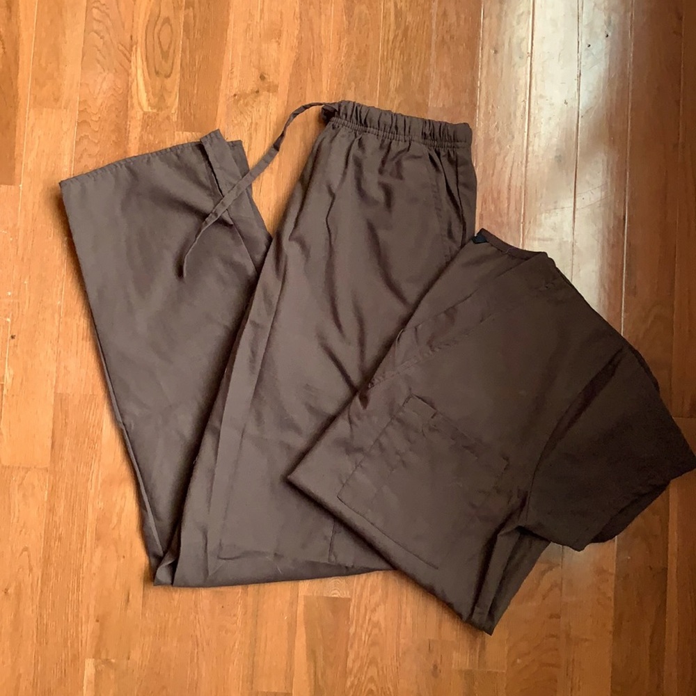 Chocolate Brown Scrub Set (Size S)